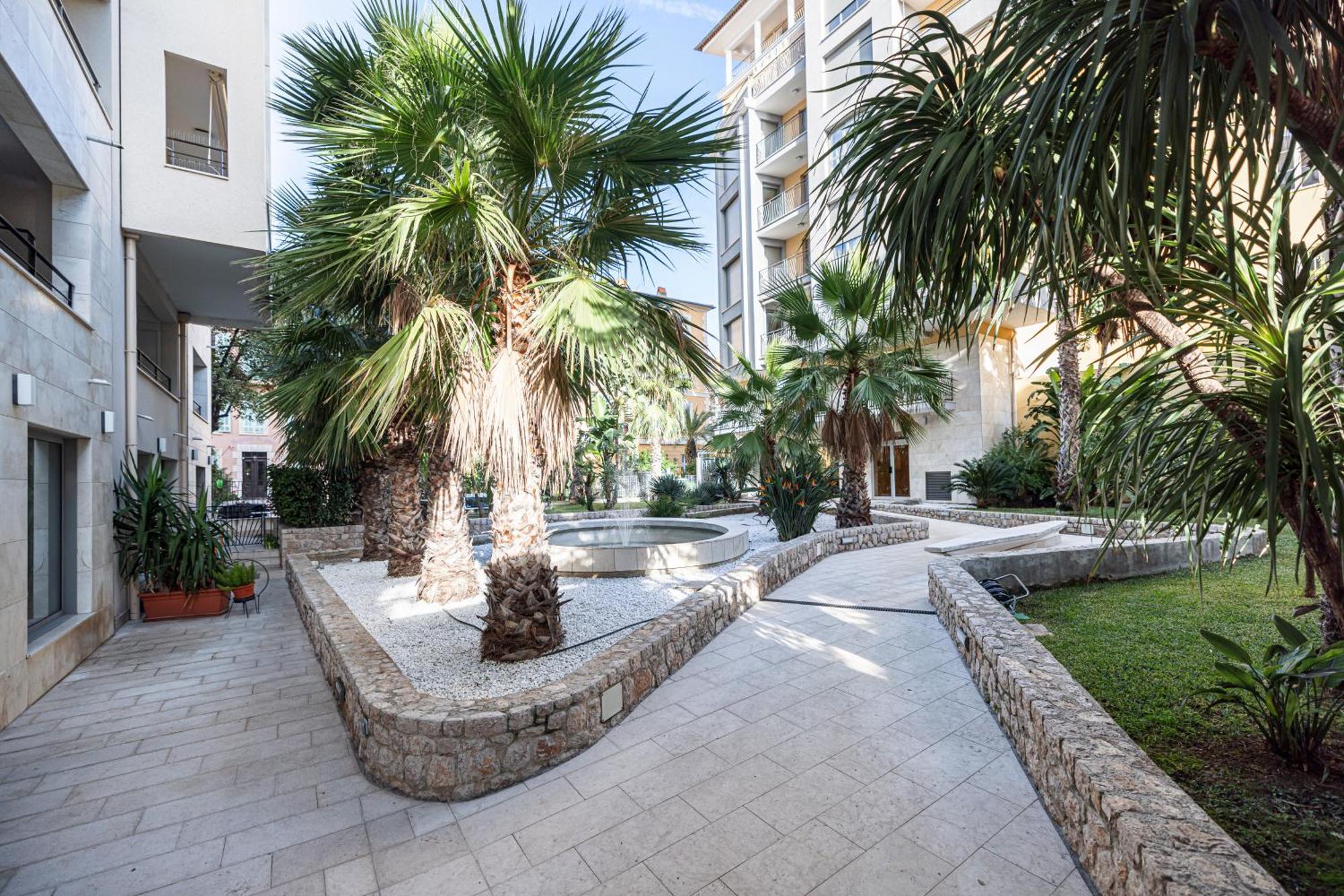 Studio Centre Terrasse Climatisation 50M Plage Menton Exterior foto